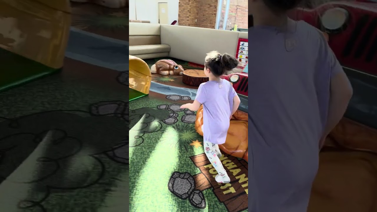 Cute Baby Girl Road Trip to the MidWest for the First Time! 