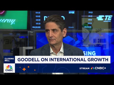 Goodell leaves door open for more private equity, global investment in franchises Episode cover