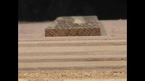 Simple Router sled built in 5 minutes.#shorts