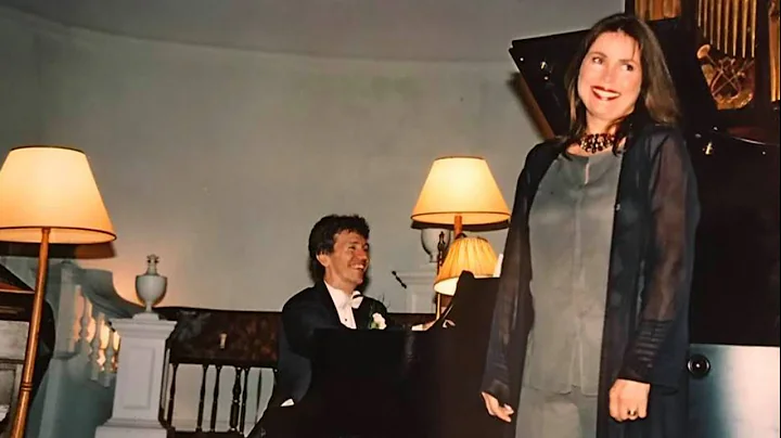Ann Mackay sings Gibbons: "The Bourne"