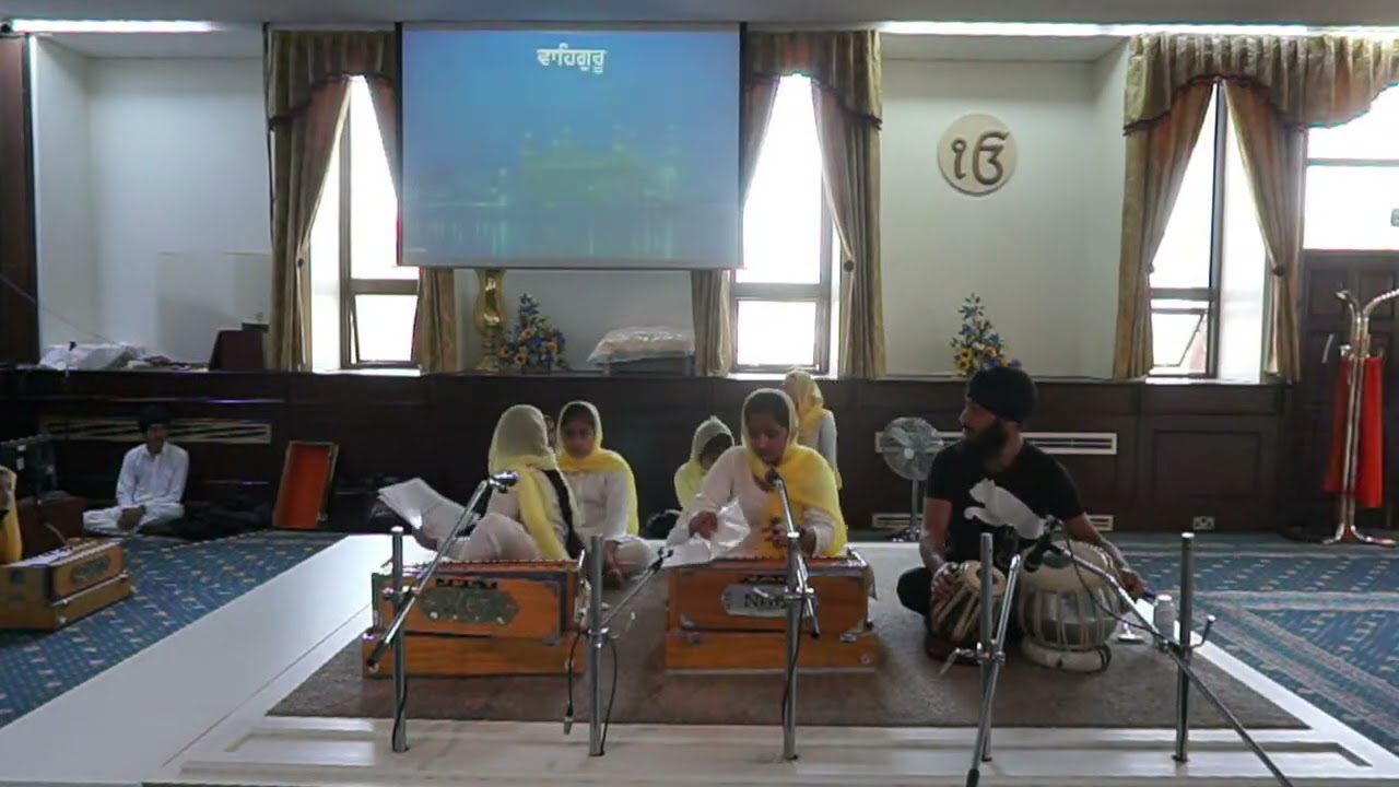 Kirtan by Hounslow Kids Jatha