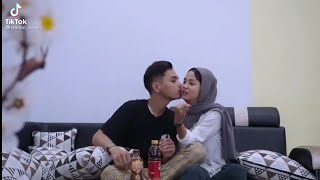 story wa terbaru 2021 romantis bikin baper | story wa 30 detik viral bikin uwuwu