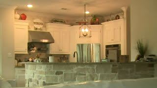 Atascocita family says contractor took their money, belongings before stopping communication wit...