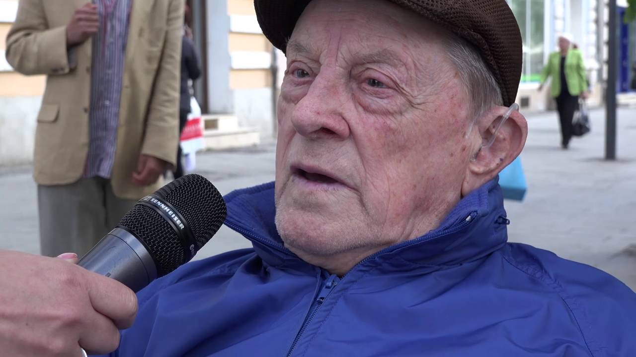 Tot mai departe de umanitate - Dependenţa de telefoane mobile