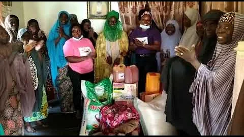 Cornelia Collins Foundation donates food items to ...