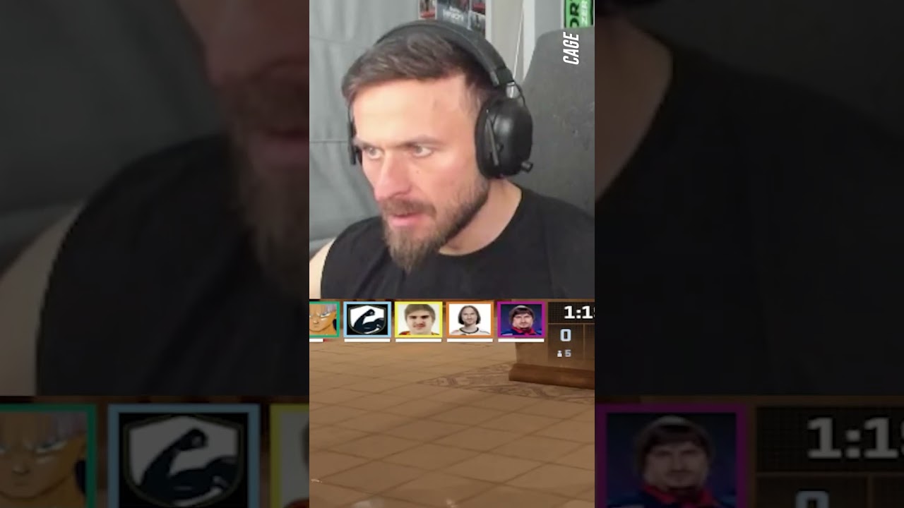 pashaBiceps vs the chicken showdown 🐔 