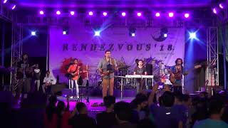 MON AMR FORING HOYE | Surojit O Bondhura | Live