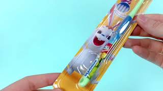 Зубная щетка Lion Thailand Kodomo (от 0,5 до 3 лет) - Видео от LION Thailand