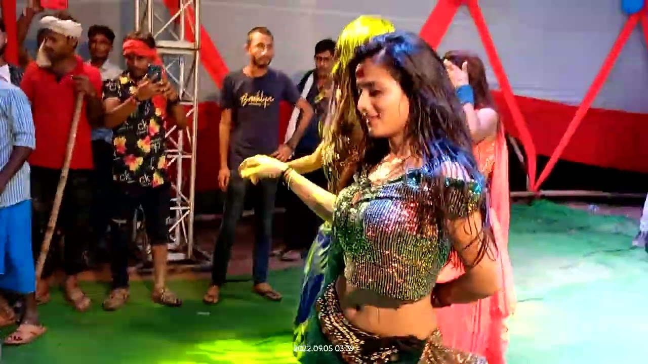 #video |लागाबे लु जब लिपिस्टिक हिले ला पुरा डिस्टिक |#Mahi Manisha group dance 💯#Lp_yadav official