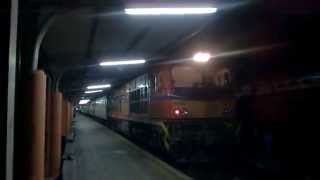 ขบวนรถเร็ว ขบวนที่ 140 ทำขบวนออกจากสถานีศรีสะเกษ Alsthom ALS. 4138 MTU.