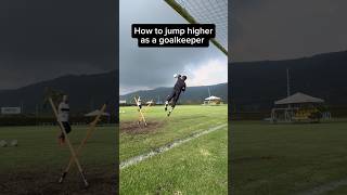 Do these 3 exercises to make top corner saves🧤🔥 #goalkeeper #gripmode #football