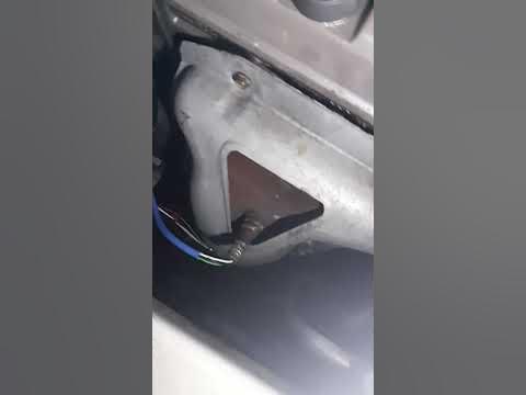 Code P0135 - Air Fuel Sensor Replacement in an '05 Honda Civic - Pt. 1