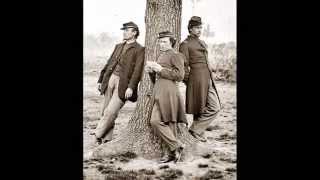 Loretta Lynn - Take Your Gun And Go, John - Divided & United: The Songs Of The Civil War chords