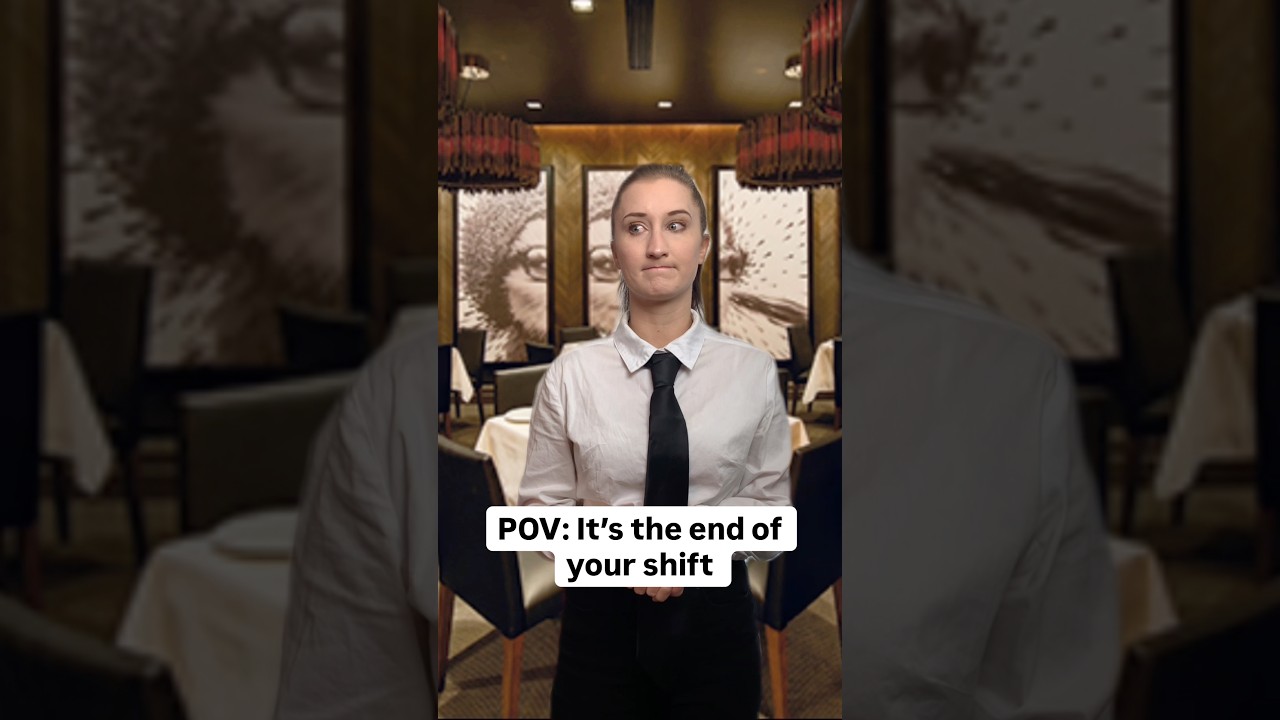 Последний столик всегда самый худший, ха-ха! 