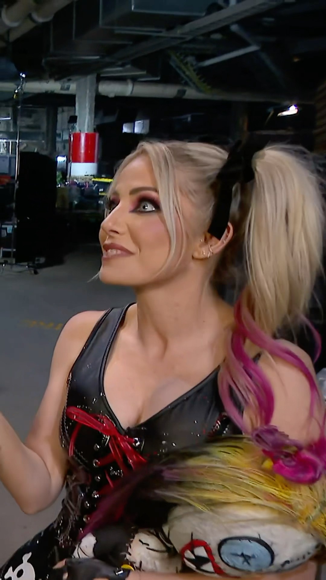 Alexa Bliss runs into an old friend backstage