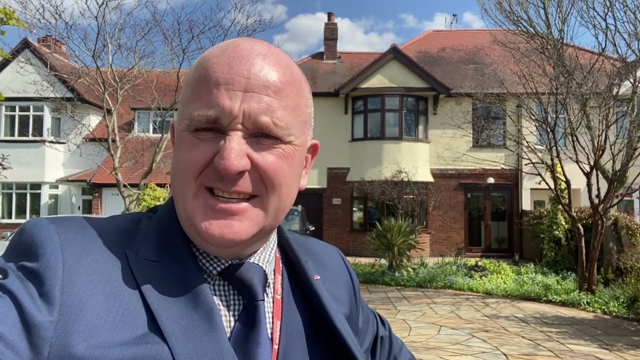 Property for sale in Nuneaton - Higham Lane with Hawkins Estate Agents