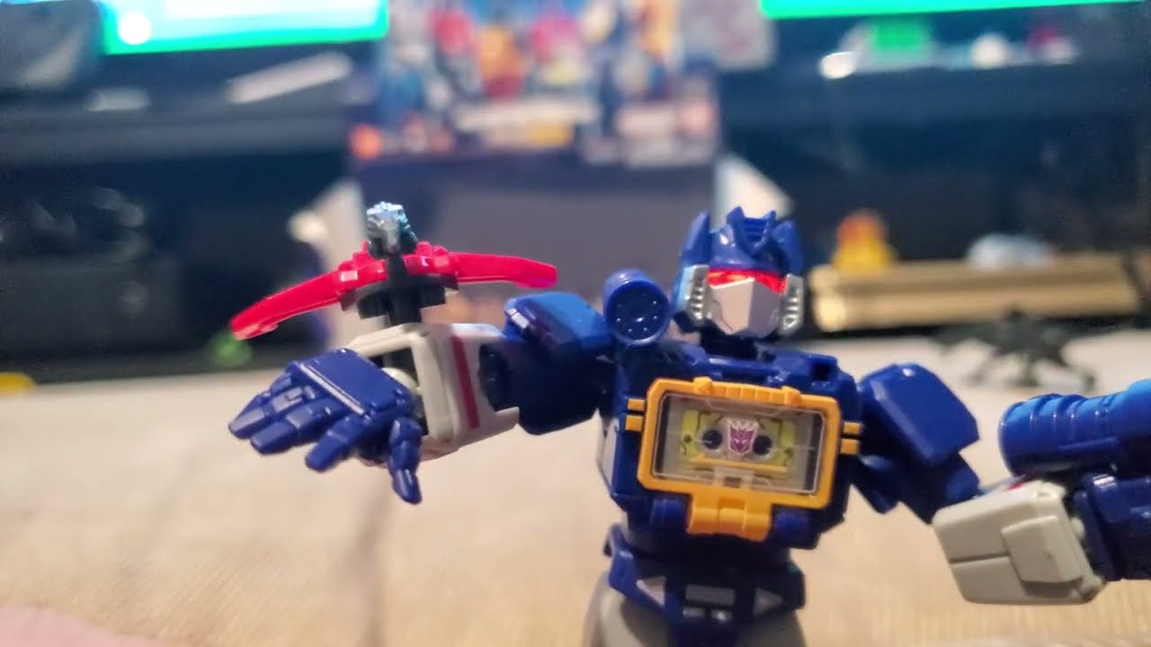 Further Down the #blokees Rabbit hole. (Shining 1985 Review)