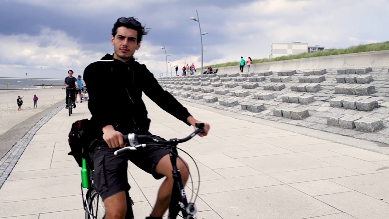 Riding around Borkum - YouTube