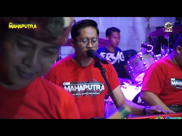 Cek Sound - Tak Tega - Dimas key | Mahaputra P.Subekiu0026bu bidan Wiwin Mantu CELLO AUDIO LAMONGAN class=