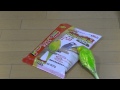 おしゃべりインコのピッピが袋に向かってしゃべる！Bird Speak toward the bag of food.
