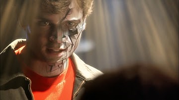 Clark Kent derrota al Clark Bizarro | SMALLVILLE 7x01-Latino