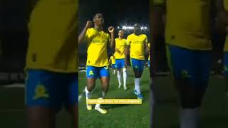 Sundowns building up to ntshabeleng goal #Sundowns #STELLENBOSH