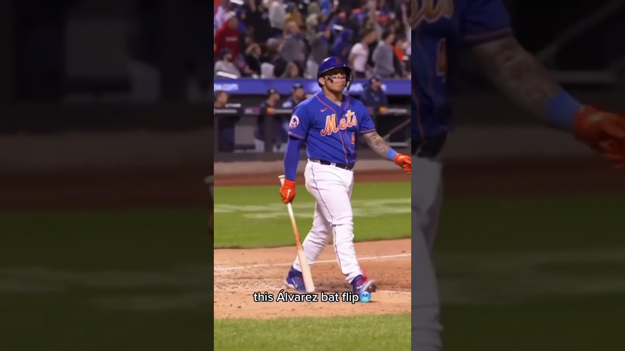 This Alvarez bat flip 🔥
