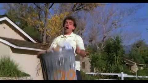 Garbage Day! (high quality)