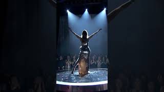 Video thumbnail of "Céline Dion - The Show Must Go On 💪"