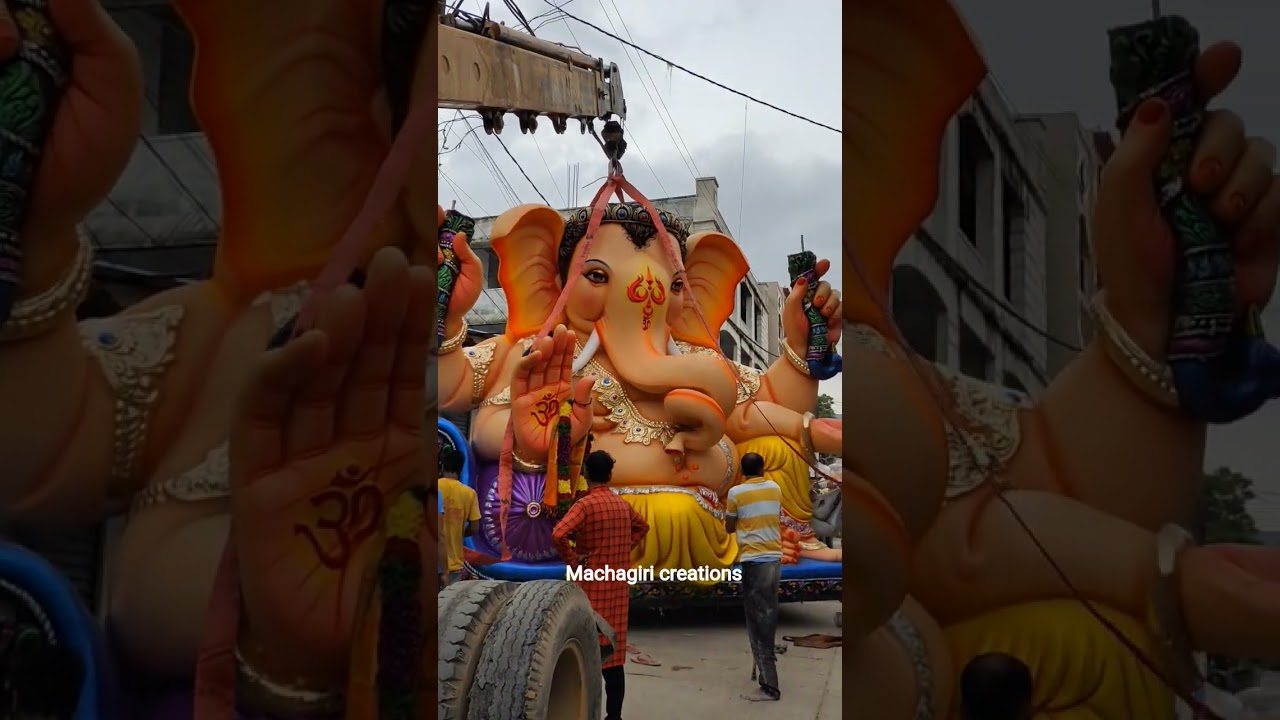 biggest Ganesh transporting 