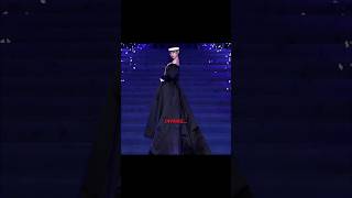 Two Different Looks Of Jennie