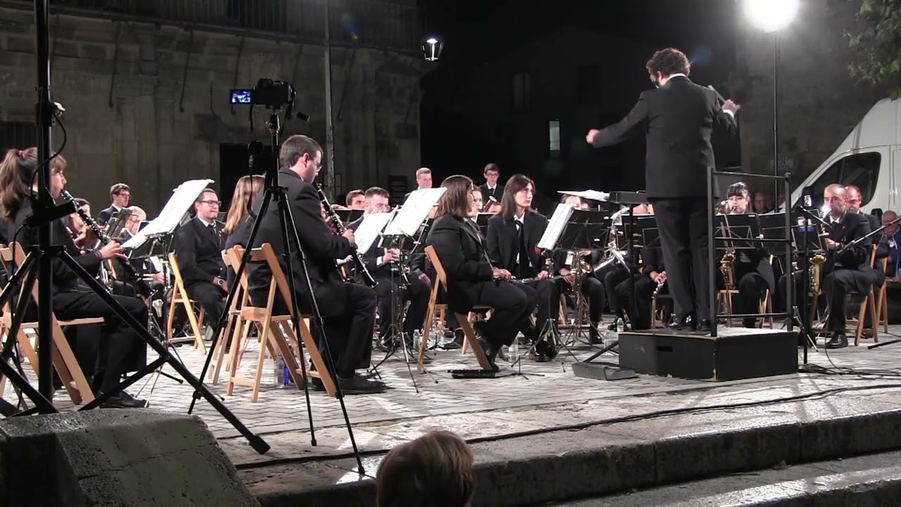 Gaiteros de Estella. Estreno obra para banda y gaita. 