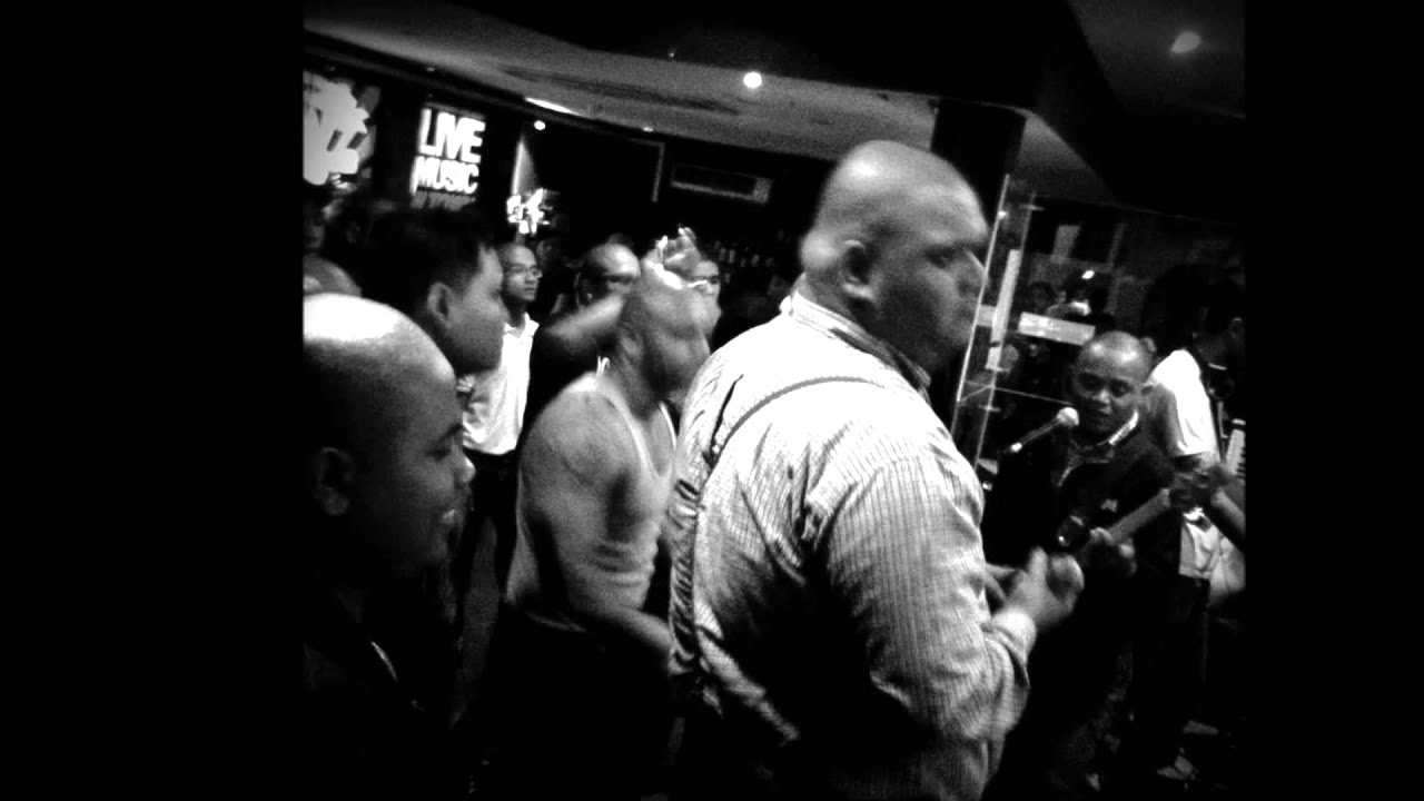 steeltoe solutions 'carry no banners' E.P. 2012