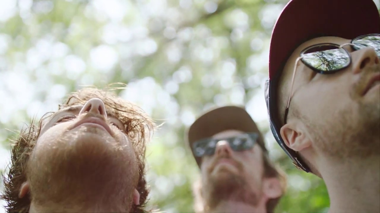 Lava Lava - "Tell Me"