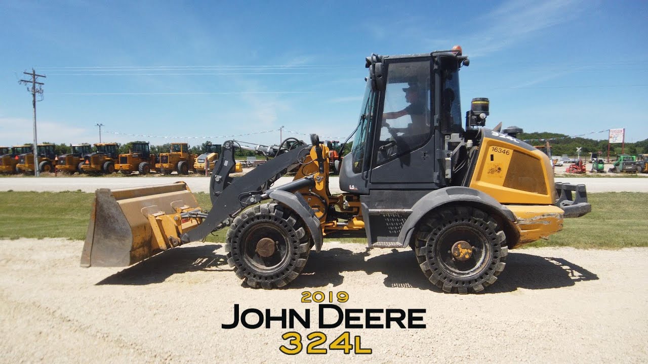 2019 John Deere 324L - YouTube