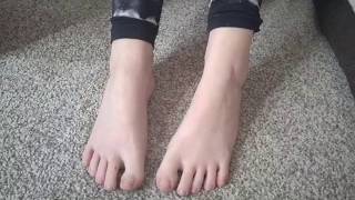 ASMR | Tickling feet with soft brush (Giggles)