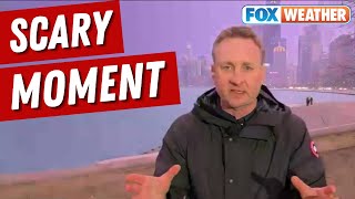 'Huge' Lightning In Chicago Caught On Camera During Live Report screenshot 3