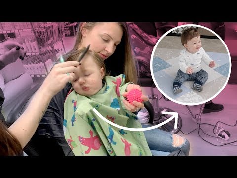 baby's-first-haircut-at-6-months-old!