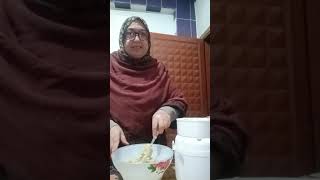 طريقة عمل سلطة الحمص