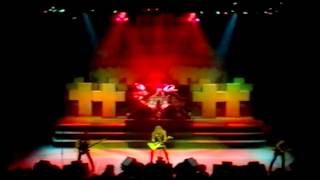 Metallica - Master Of Puppets (Live in Japan 1986)