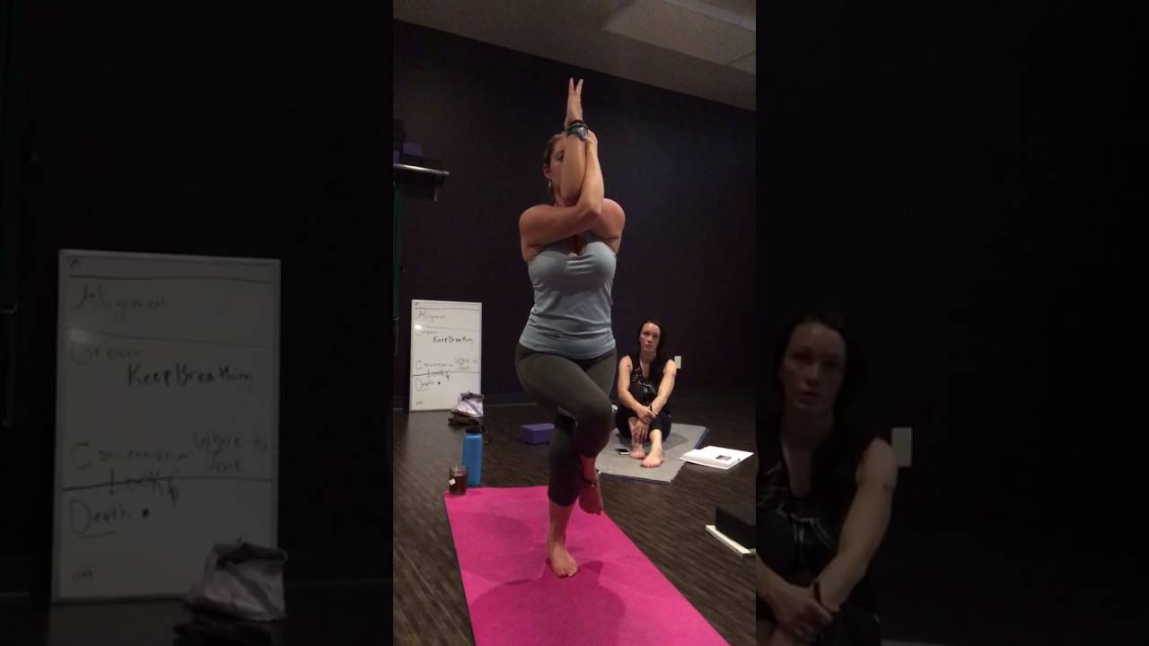 camera iphone 8 plus apk Garudasana – Eagle Pose