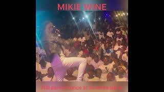 Mikie wine performance at Dj Nimrod All white party at the Museum