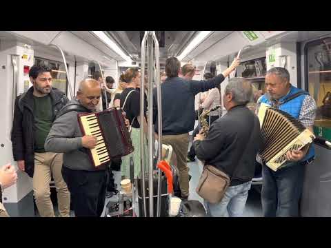 Bella Ciao on the Barcelona Spain subway