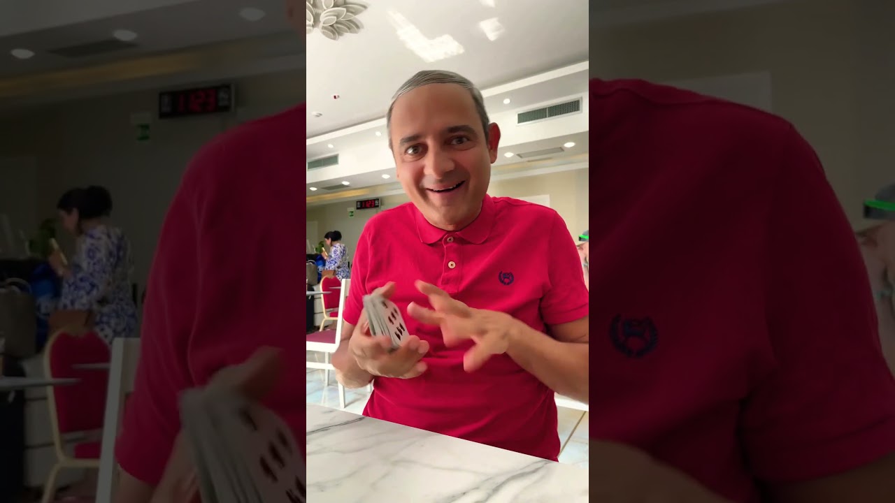 Crazy Cards 😂 | Arnaldo Mangini 