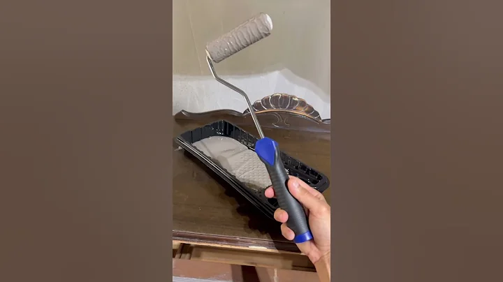 Welcoming The New Smooth Roller By Dixie Belle Paint! #shorts