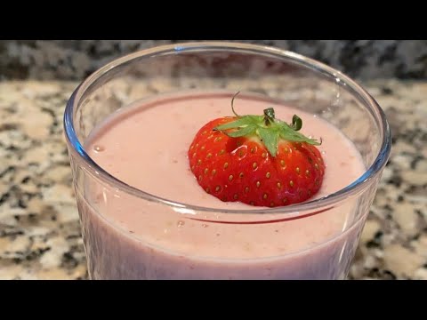 Video: Sinaasappelgestremde Melk Met Aardbeien