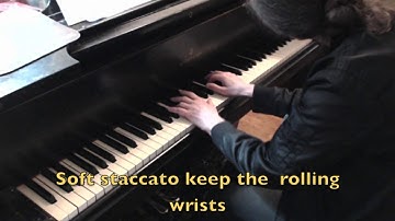 (HD) Piano Technique: Breathing into scales and arpeggios--shaping and phrasing