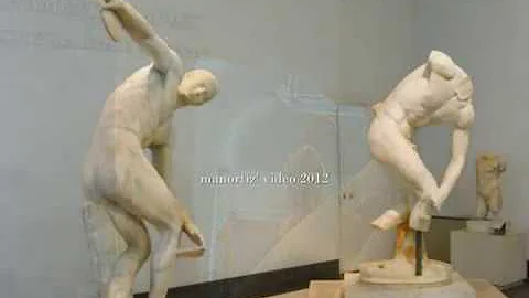In che modo è rappresentato il Discobolo di Mirone?
