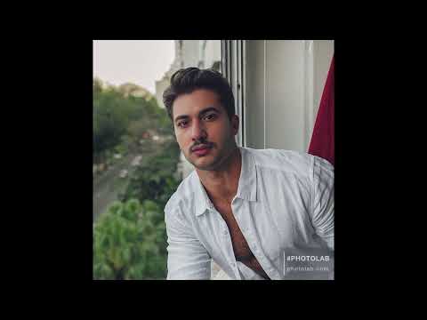 اليسا افتكرت بطيئة