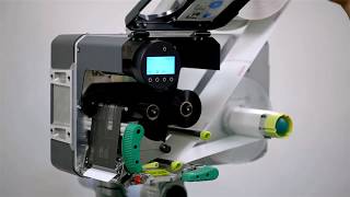 With a 360° rotatable display, the XPA 934 Print & Apply labeller can be positioned anywhere!